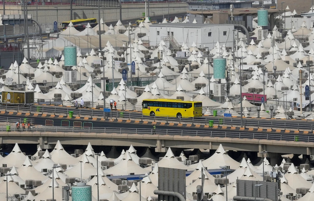 Arab Parliament praises Saudi efforts in facilitating Hajj services for pilgrims