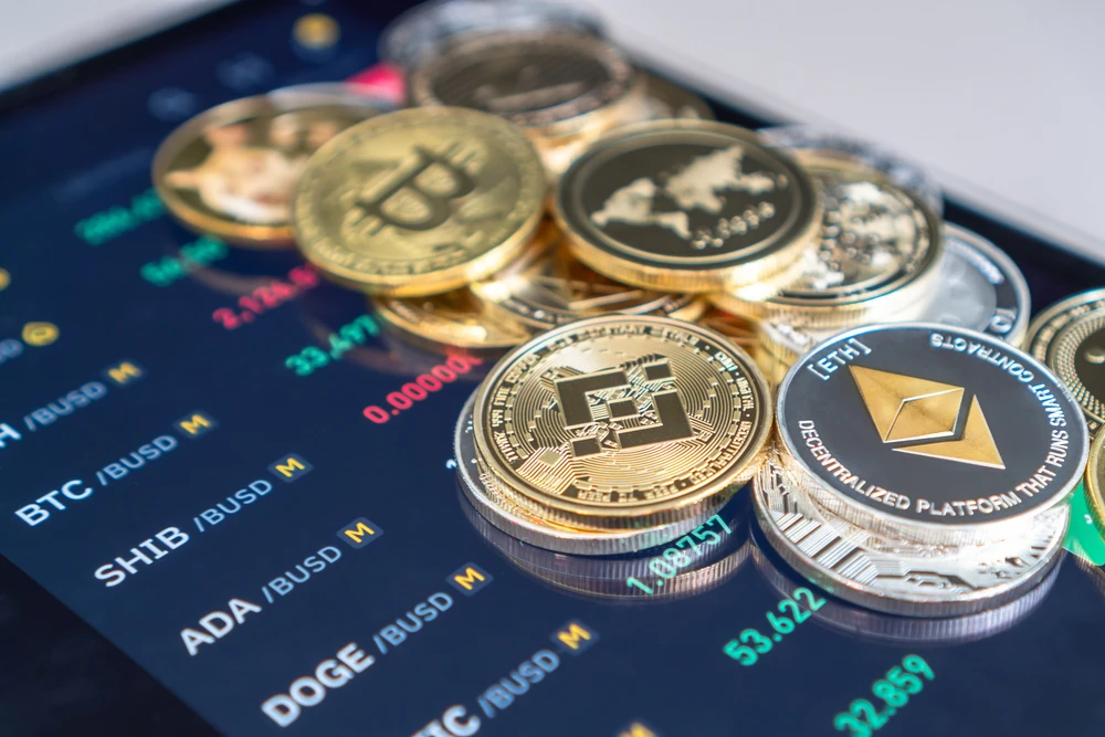 Crypto Moves — Bitcoin, Ether down; Citron founder says crypto is complete fraud; Binance served Iran traders despite US sanctions