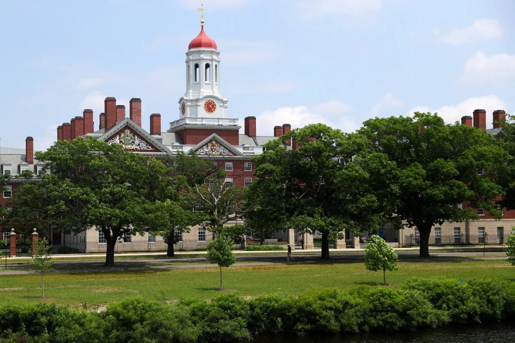 A total of 356 students participating in the Mawhiba Program for Elite Universities have been accepted at some of the top universities in the world. (File/AFP)