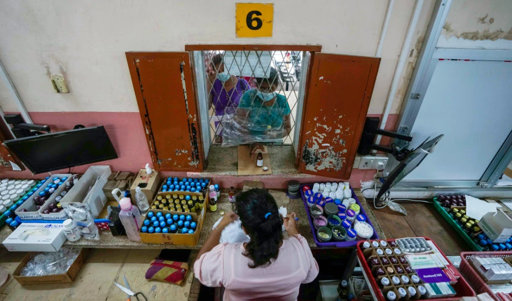 ‘Don’t fall ill’: Sri Lanka doctors warn of drug shortage