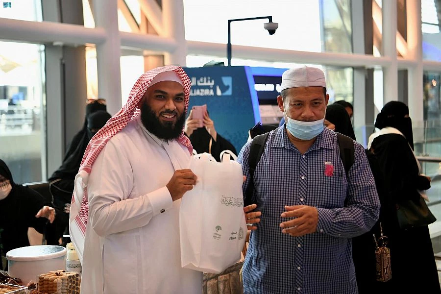 Saudi authorities launch initiative to bid farewell to pilgrims at King Abdulaziz International Airport