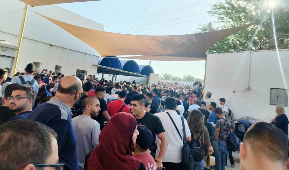 Palestinians traveling from and through Jordan to the West Bank via an Israeli crossing are experiencing long delays and overcrowding. (Supplied)