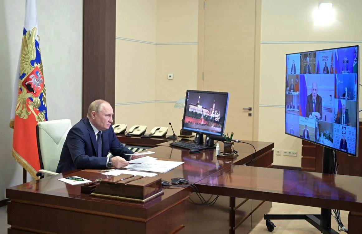 President Vladimir Putin said Russia would have to develop its own domestic technology and technology firms. (Sputnik/AFP)