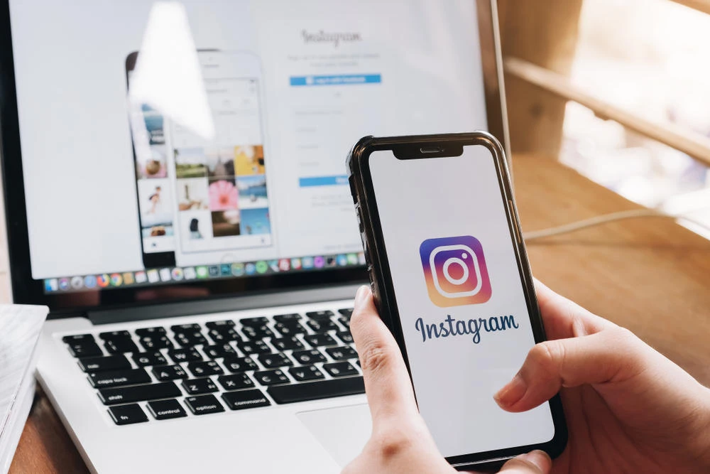 Instagram’s new feature will also allow the use of Meta’s payment service Meta Pay to complete purchases. (Shutterstock image)