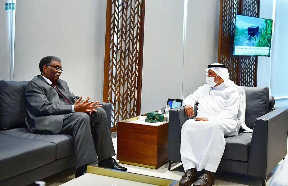 Dr. Abdullah bin Abdulaziz Al-Rabeeah meets with Sudan’s ambassador to Saudi Arabia on Monday. (SPA)