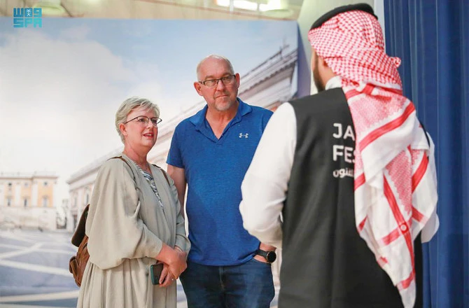 The festival aims to highlight an art scene that is accessible to the public. (SPA)