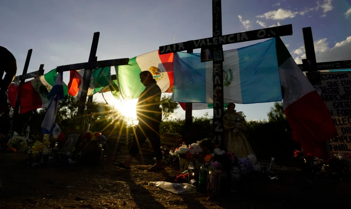 2 indicted in migrant death-trailer case that left 53 dead