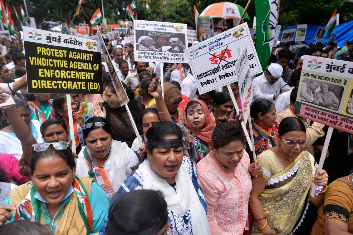 Congress party activists protest against the Enforcement Directorate for the questioning of party leader Sonia Gandhi in Mumbai on July 21, 2022. (AFP)