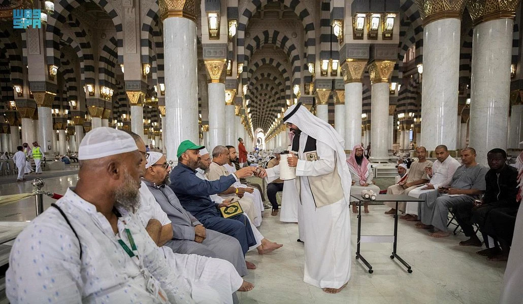 Visitors are welcomed to the Prophet’s Mosque in Madinah. (SPA)