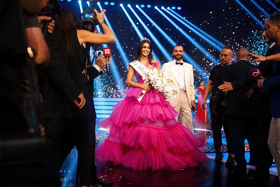 Journalism student and host of @WITHYASMINASHOW Yasmina Zaytoun with her Miss Lebanon 2022 crown. (Arab News/ Alex Spoerndli)