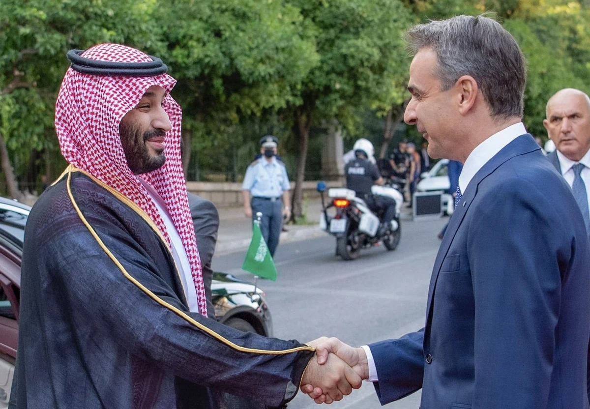 Saudi Arabia’s Crown Prince Mohammed bin Salman is greeted by Greece’s Prime Minister Kyriakos Mitsotakis in Athens. (SPA)