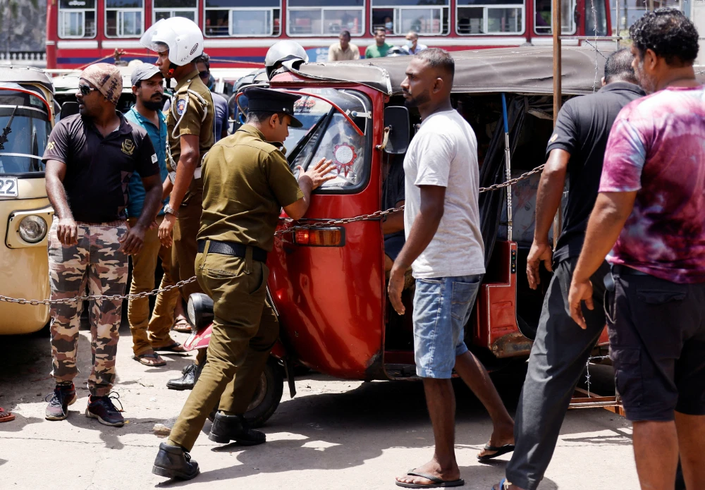 Sri Lanka cracks down on protesters under emergency rule