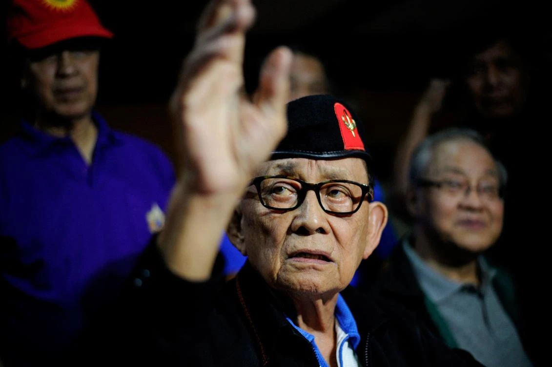 Ramos became a hero to many for defecting from Marcos' government, where he led the national police force, spurring the dictator's downfall during the 1986 popular uprising against his rule. (File/AFP)