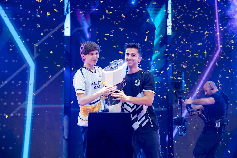 Gamers8 Fortnite players win $2m in prizes