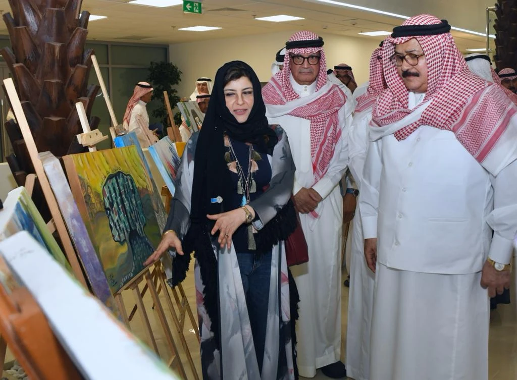 Abdulhalim Radwi Prize awarded to 10 Saudi artists