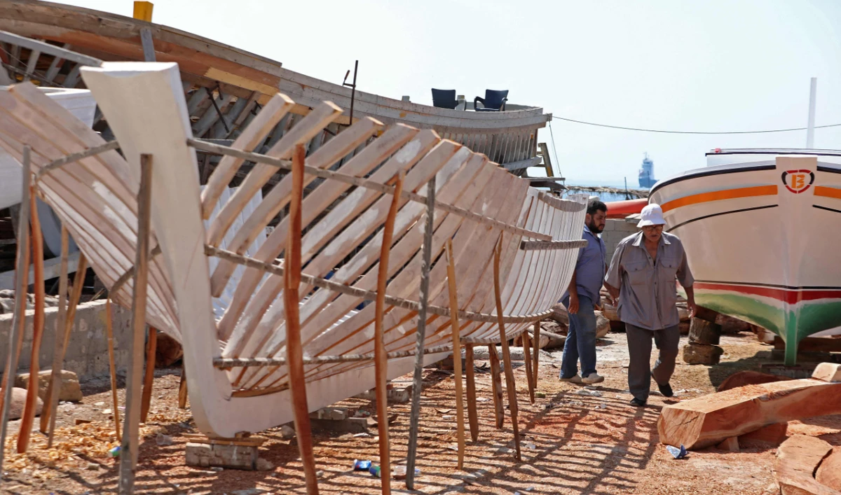 Syria’s last traditional boat makers keep ancient craft afloat