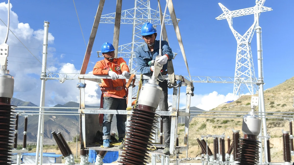 NRG Matters — Dubai’s summit to focus on green economy; Baker Hughes to sell oilfield services business in Russia