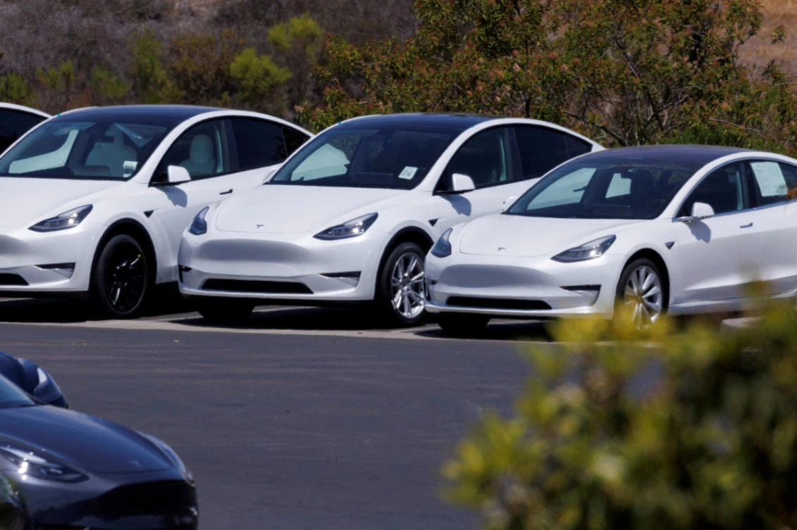Tesla electric vehicles are shown at a sales and service center in Vista, California, on June 3, 2022. (REUTERS/Mike Blake/File Photo)
