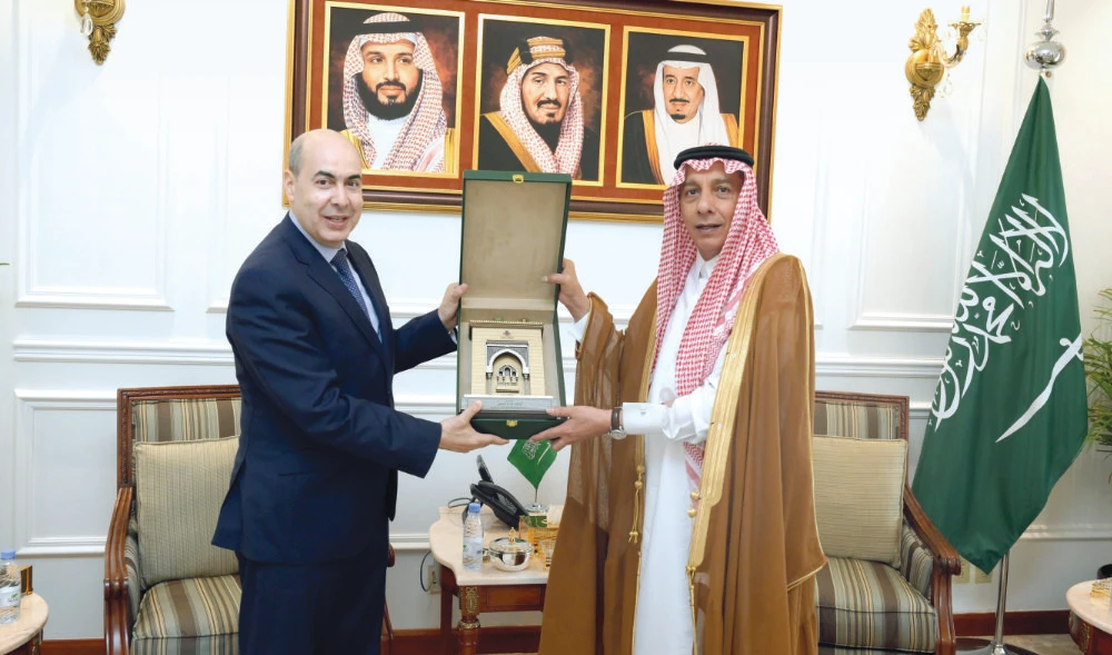 Saudi Foreign Ministry director-general receives Moroccan consul general. (SPA)