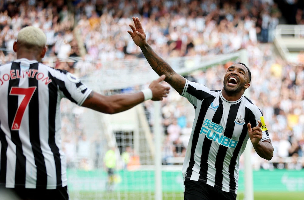 Newcastle United's Callum Wilson celebrates scoring their second goal with Joelinton. (Reuters)