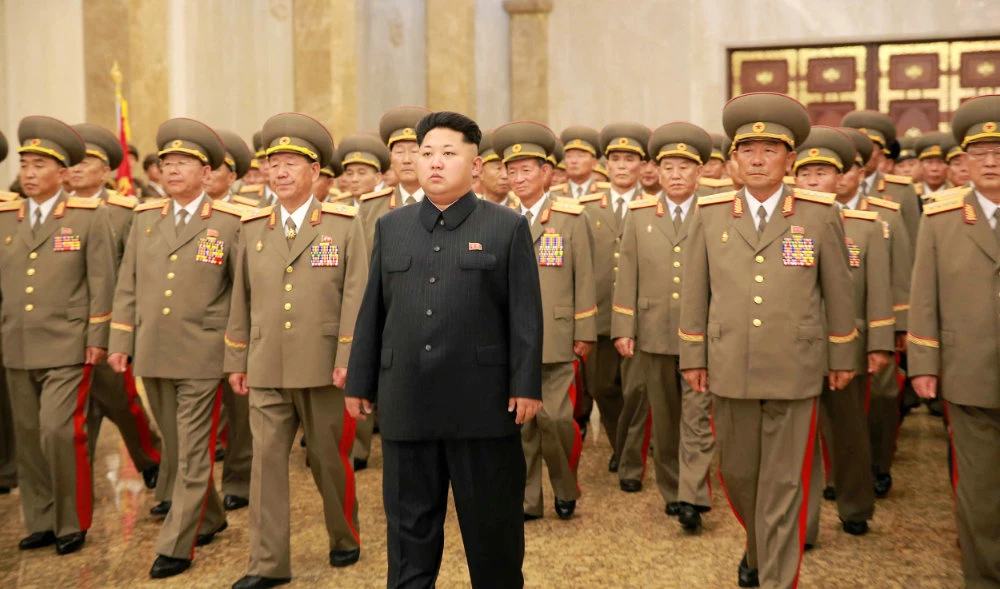 North Korean leader Kim Jon-Un (C) visiting the Kumsusan Palace of the Sun in Pyongyang to pay tribute to late leaders Kim Il-Sung and Kim Jong-Il, and to commemorate the 62nd anniversary of the ending of the fight at Korean War. (AFP file photo)