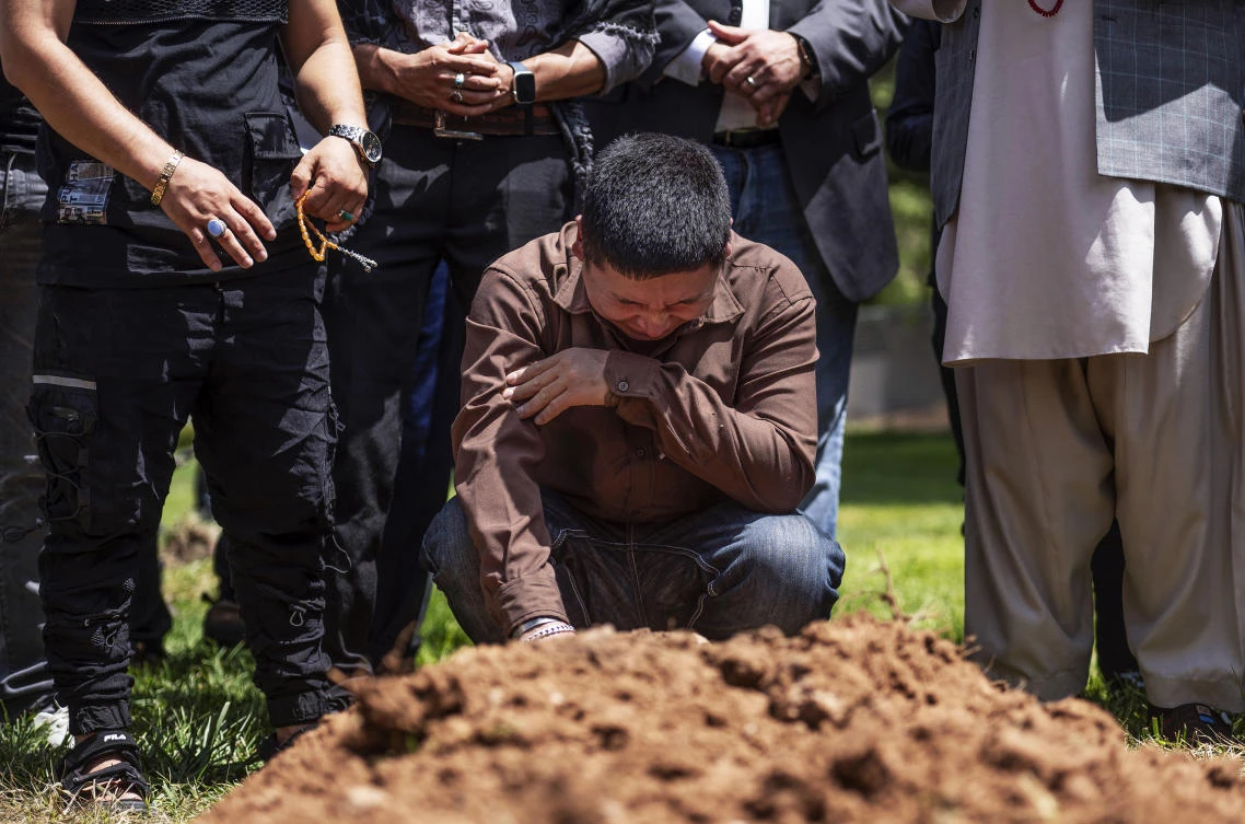 Albuquerque police seek car in killings of 4 Muslim men