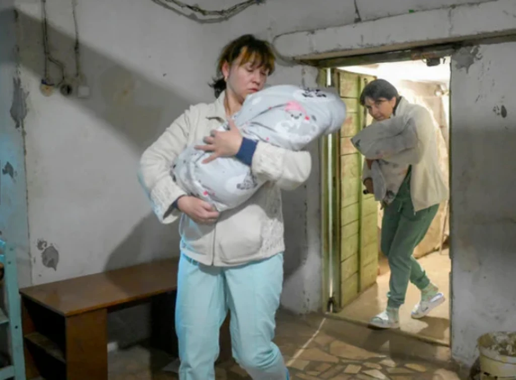 Russia's invasion of Ukraine on Feb. 24 has seen hundreds of hospitals damaged or destroyed, disrupting supply lines and placing newborn babies at risk of death or disability from a lack of access to equipment and oxygen. (AFP)