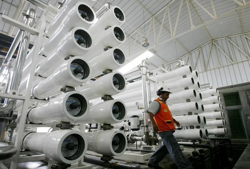 MENA Project Tracker — Kuwait invites bids for $1.7bn water treatment plan; KOC awards $388.5m contracts