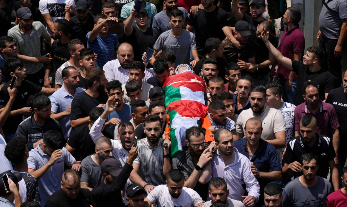 Saudi Arabia demands halt to Israeli attacks as three more Palestinians die in raid