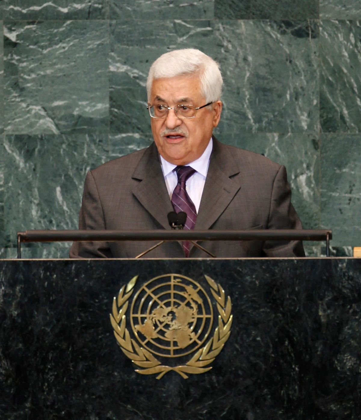 In this Sept. 25, 2009 photo, Palestinian President Mahmoud Abbas addresses the UN General Assembly in New York City. He is going to address the assembly again on Sept. 23. (AFP file)
