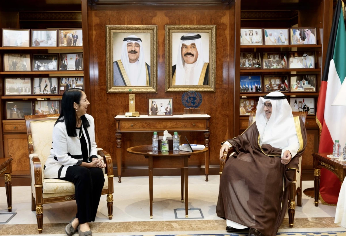 US Assistant Secretary of State for International Organization Affairs Michele Sison and Kuwait’s Foreign Minister Sheikh Ahmed Nasser Al-Mohammed Al-Sabah discussed bilateral ties in Kuwait. (Twitter: @kuna_ar)