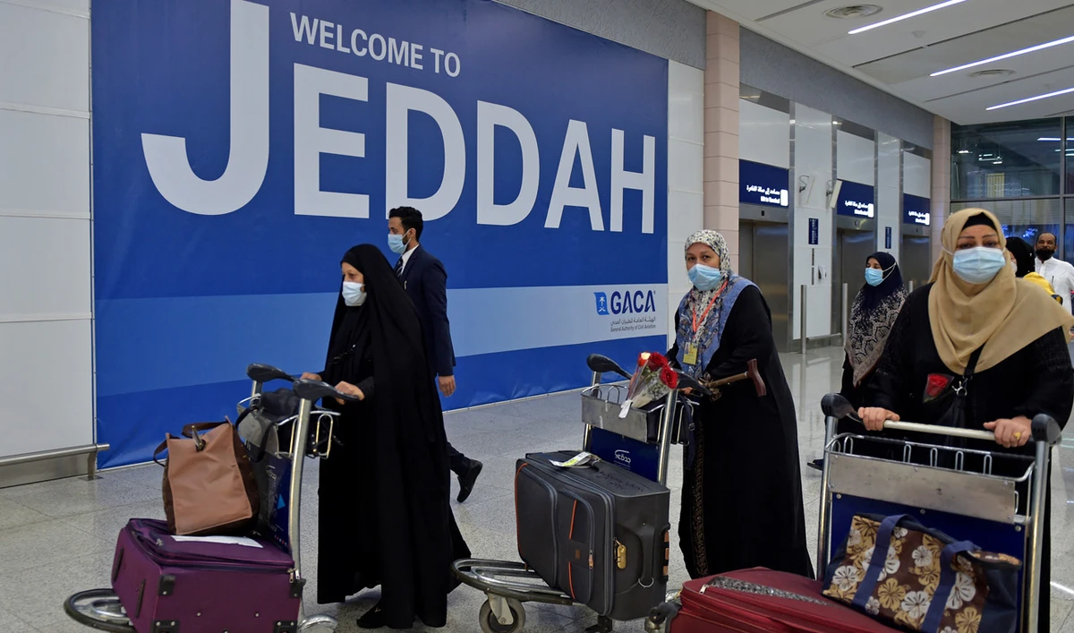 Saudi Arabia will now allow visitors holding tourist visas to perform Umrah – Hajj ministry