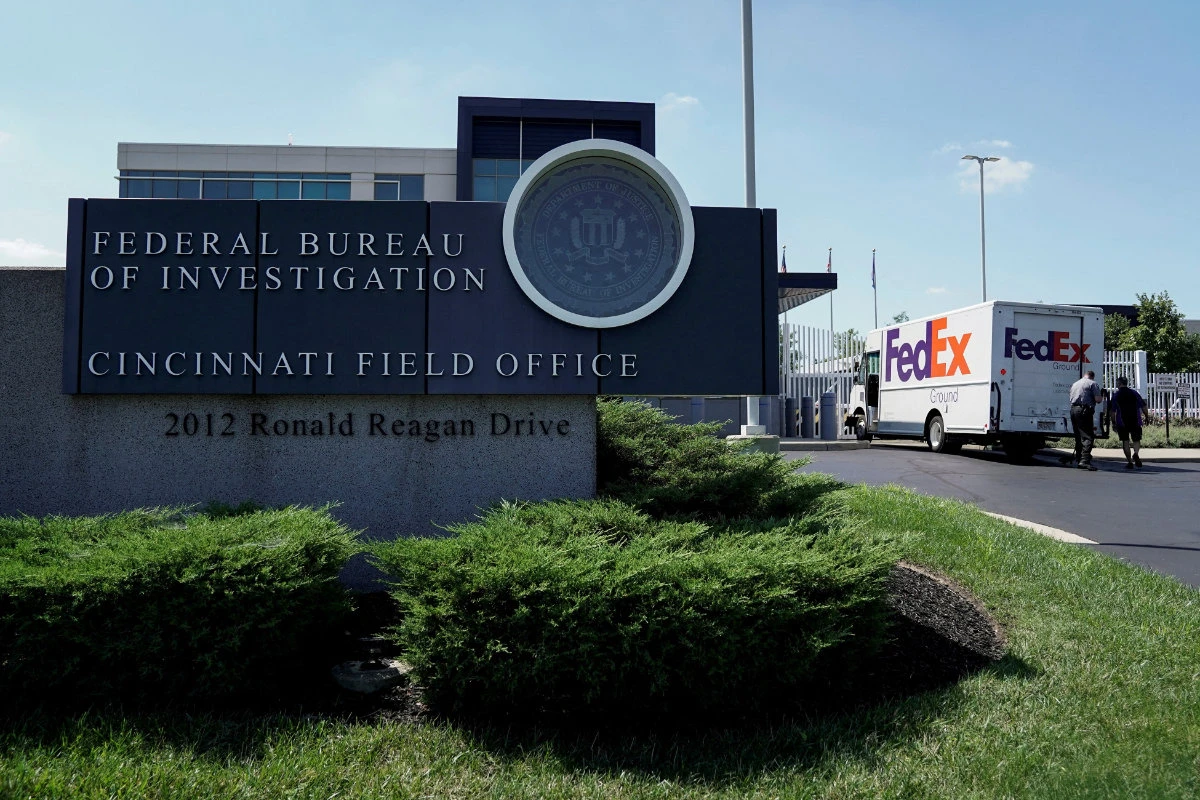 Ohio gunman appeared to threaten FBI after Trump home search
