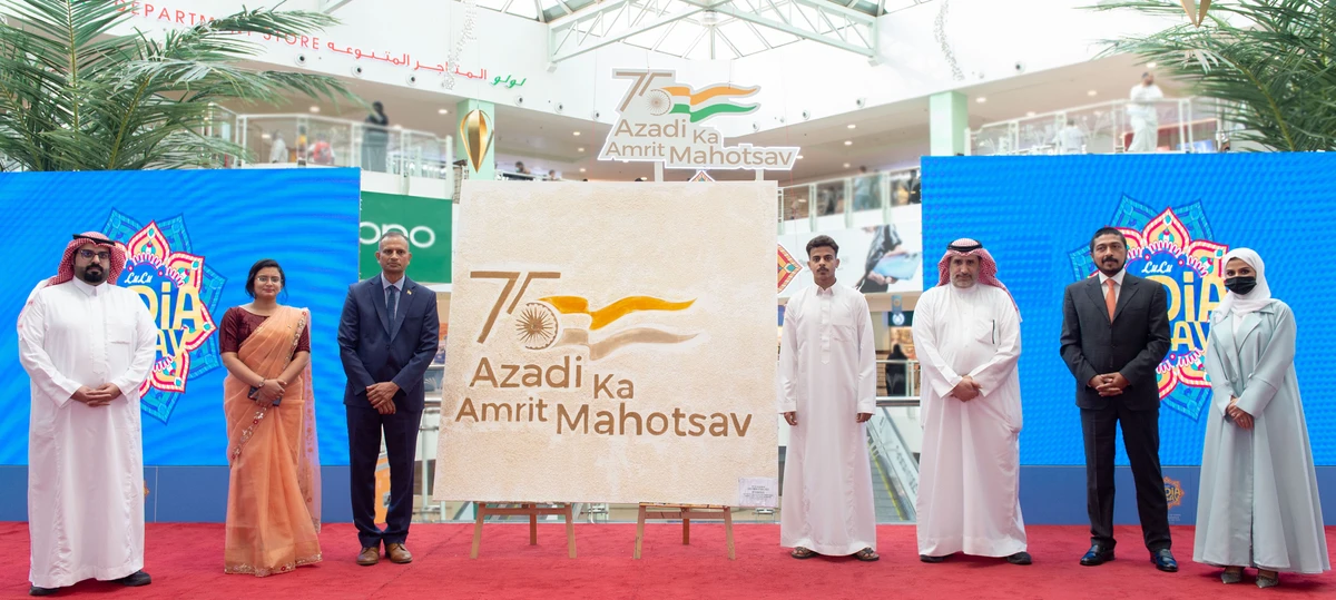 Festival was inaugurated by N. Ram Prasad, charge d’ affaires in Indian Embassy Riyadh, at LuLu Hypermarket Avenue Mall, Murabba