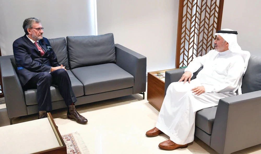 KSRelief chief meets Belgium envoy in Riyadh