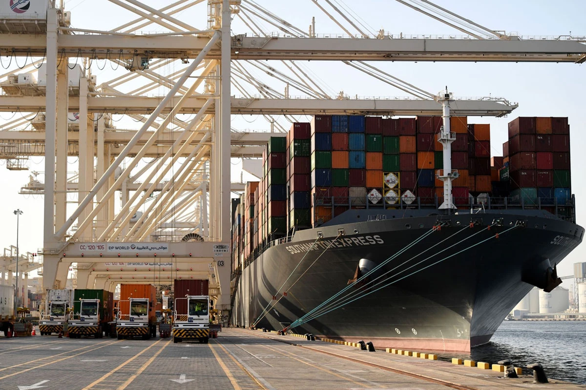 Macro Snapshot — UAE’s non-oil trade grows 17% to top $288bn H1; UK economy shrank record 11% in 2020