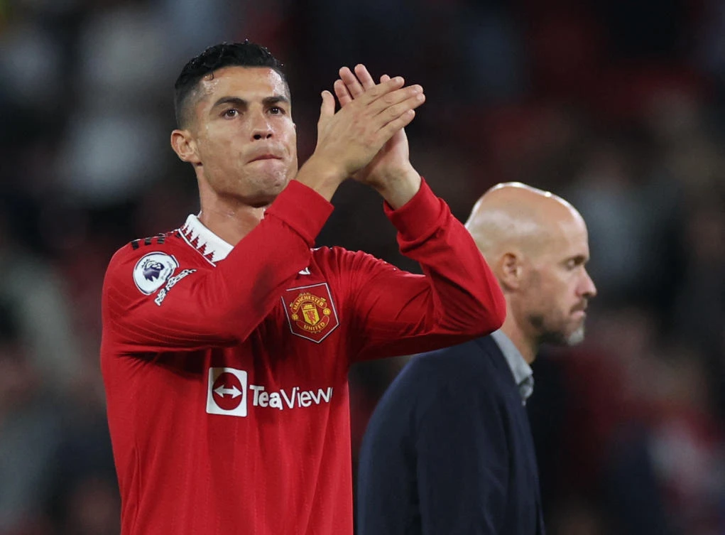 Manchester United’s Cristiano Ronaldo applauds fans after their Premier League match against Liverpool at Old Trafford on Monday. (Reuters)