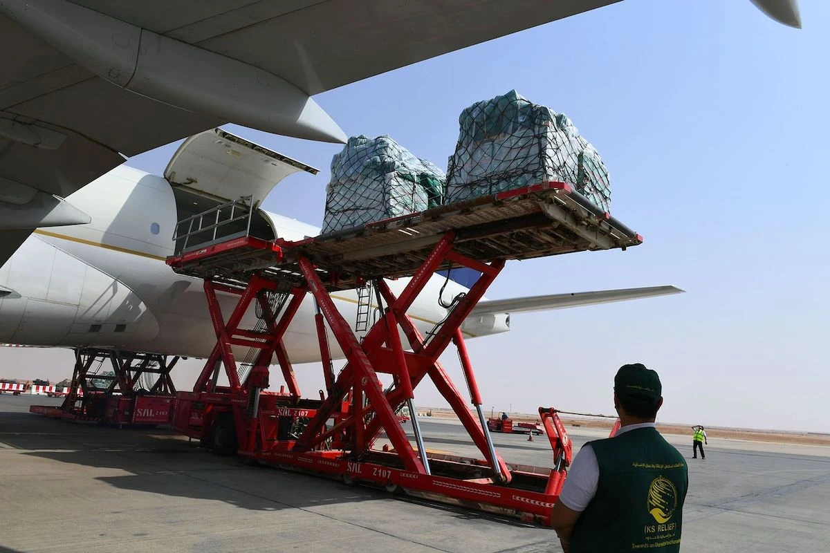 The first airlift carrying urgent flood relief leaves Riyadh for Khartoum. (KSrelief)