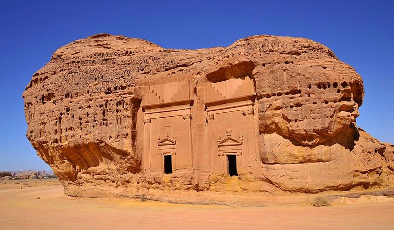 Saudi Arabia sees 105% increase in demand for tourism services, report shows