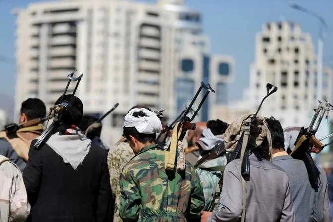 Houthis slammed for torturing abducted journalists