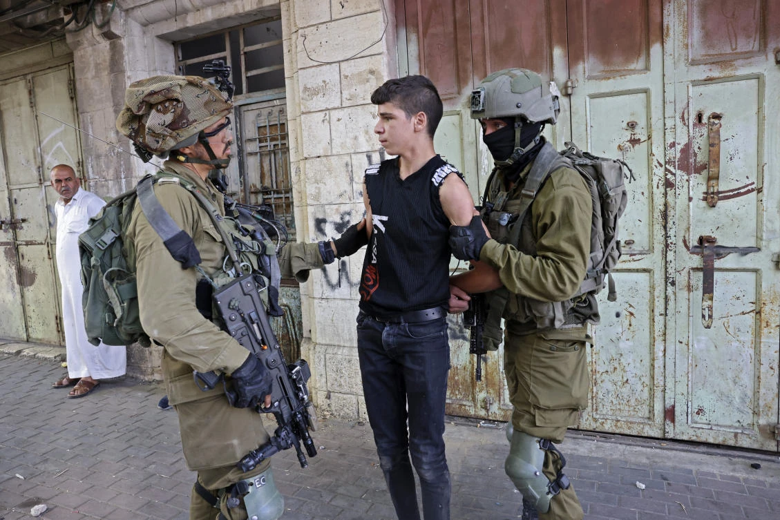 Palestinian toll mounts as Israel steps up West Bank raids