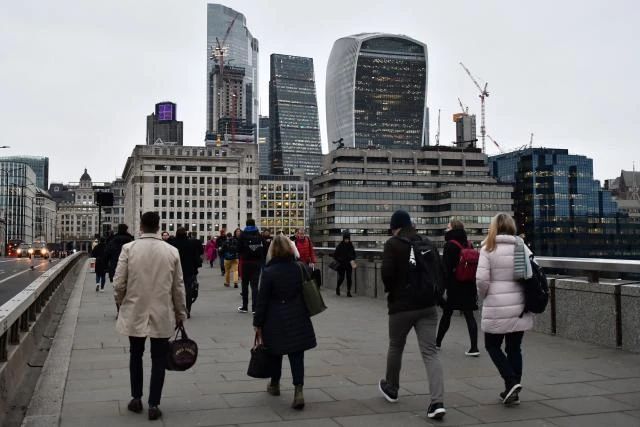 UK economy could slip into recession in Q4, says Goldman Sachs