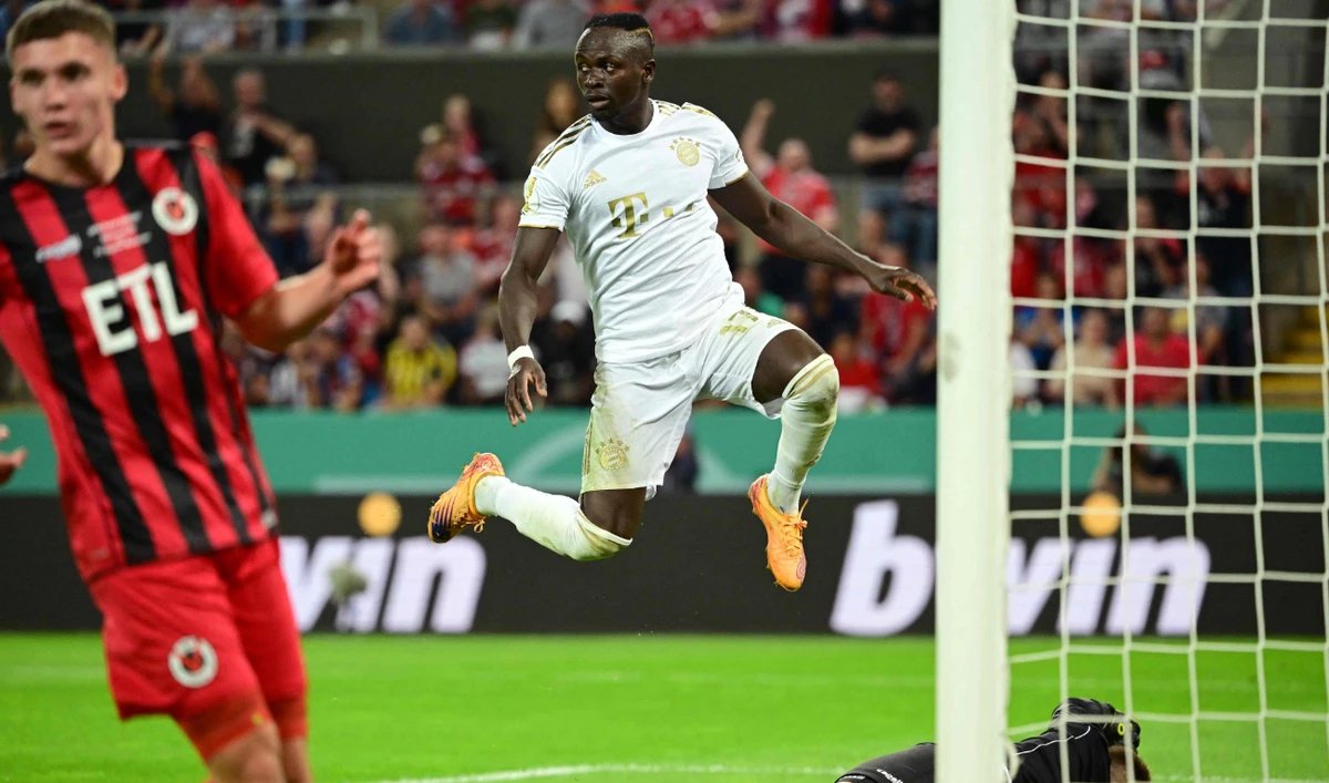 Bayern Munich's Senegalese forward Sadio Mane after scoring their third goal during the German Cup first round football match against Viktoria Cologne on Aug. 31, 2022. (AFP)
