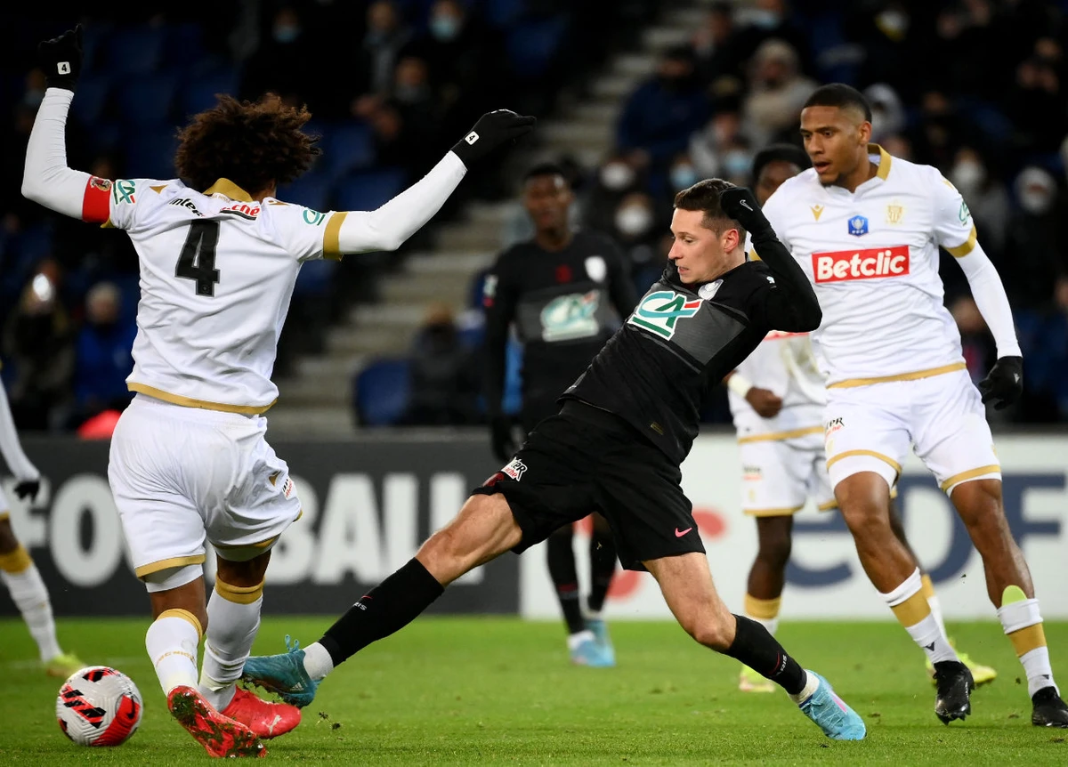 Julian Draxler has departed the French capital to join Portuguese giants Benfica on loan until the end of the season, it was announced on Thursday on the final day of the transfer window in Europe. (AFP/File)