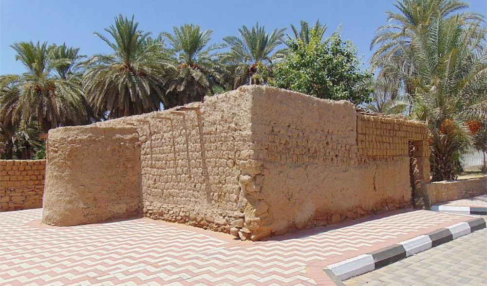 The project is being implemented by Saudi companies and engineers specializing in heritage buildings. (SPA)