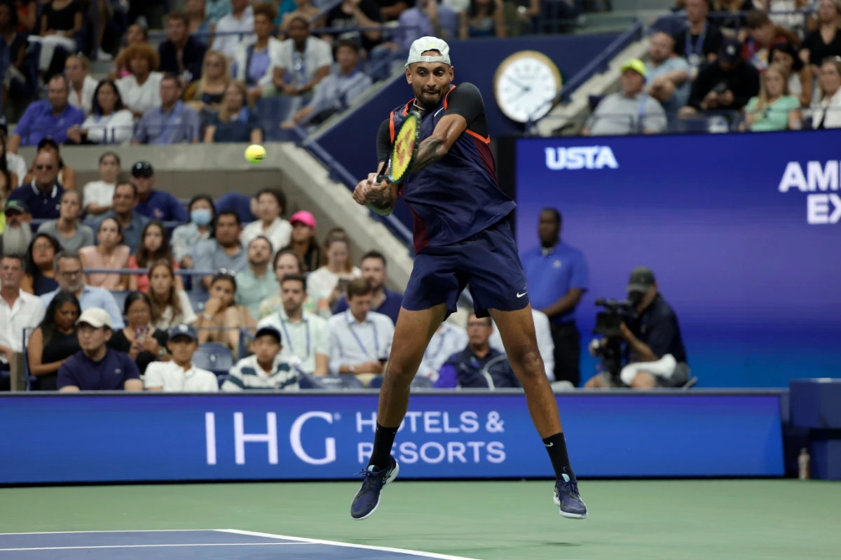 Kyrgios confused on rule, beats 2021 US Open champ Medvedev