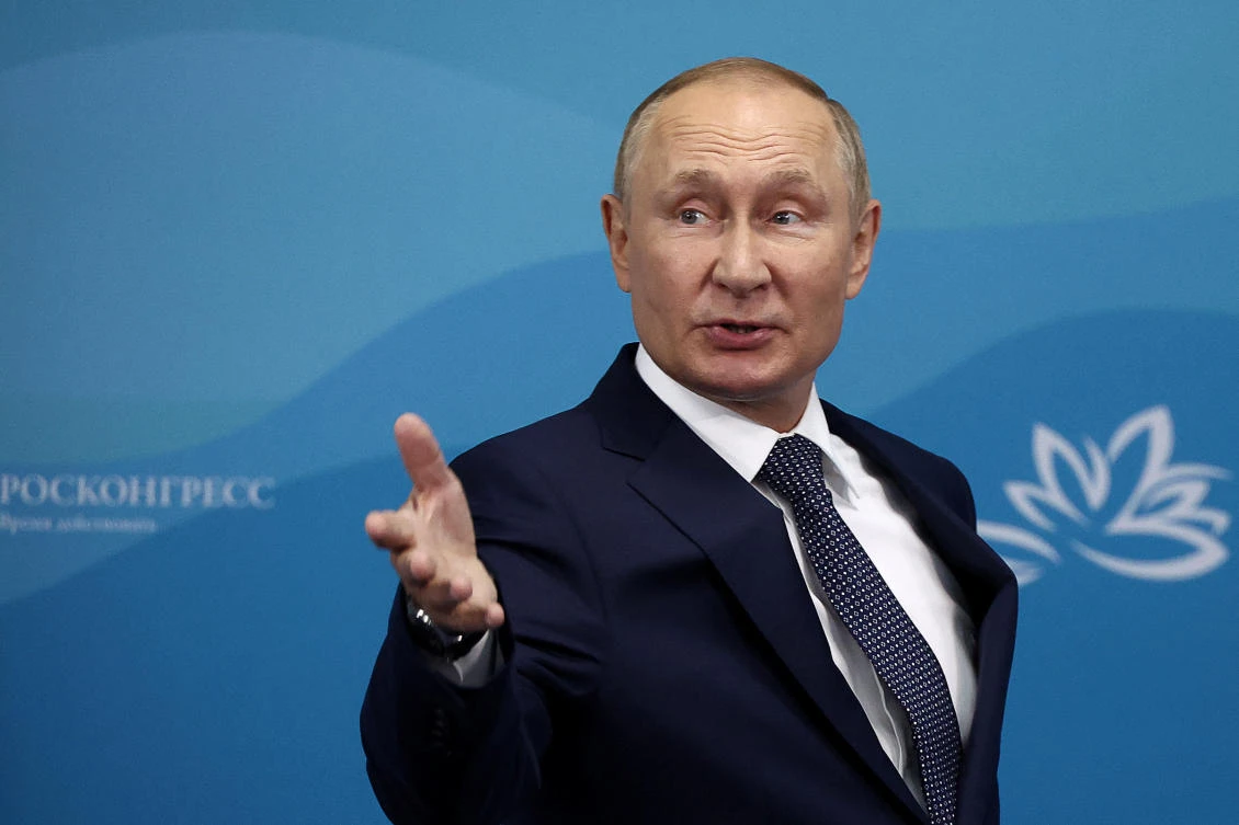 Russian President Vladimir Putin arrives for a meeting with Armenian Prime Minister Nikol Pashinyan on the sidelines of the 2022 Eastern Economic Forum (EEF) in Vladivostok, Russia on Wednesday. (Reuters)