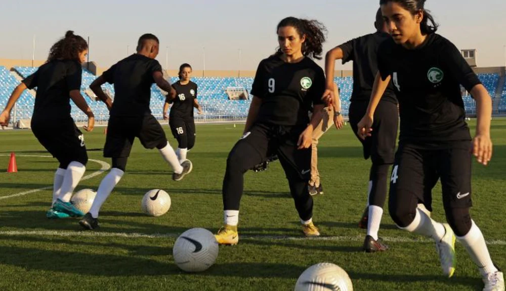 The Saudi Football Association launched on Thursday the first edition of the Saudi Women’s Premier League, with the participation of 8 teams. (AFP/File Photo)