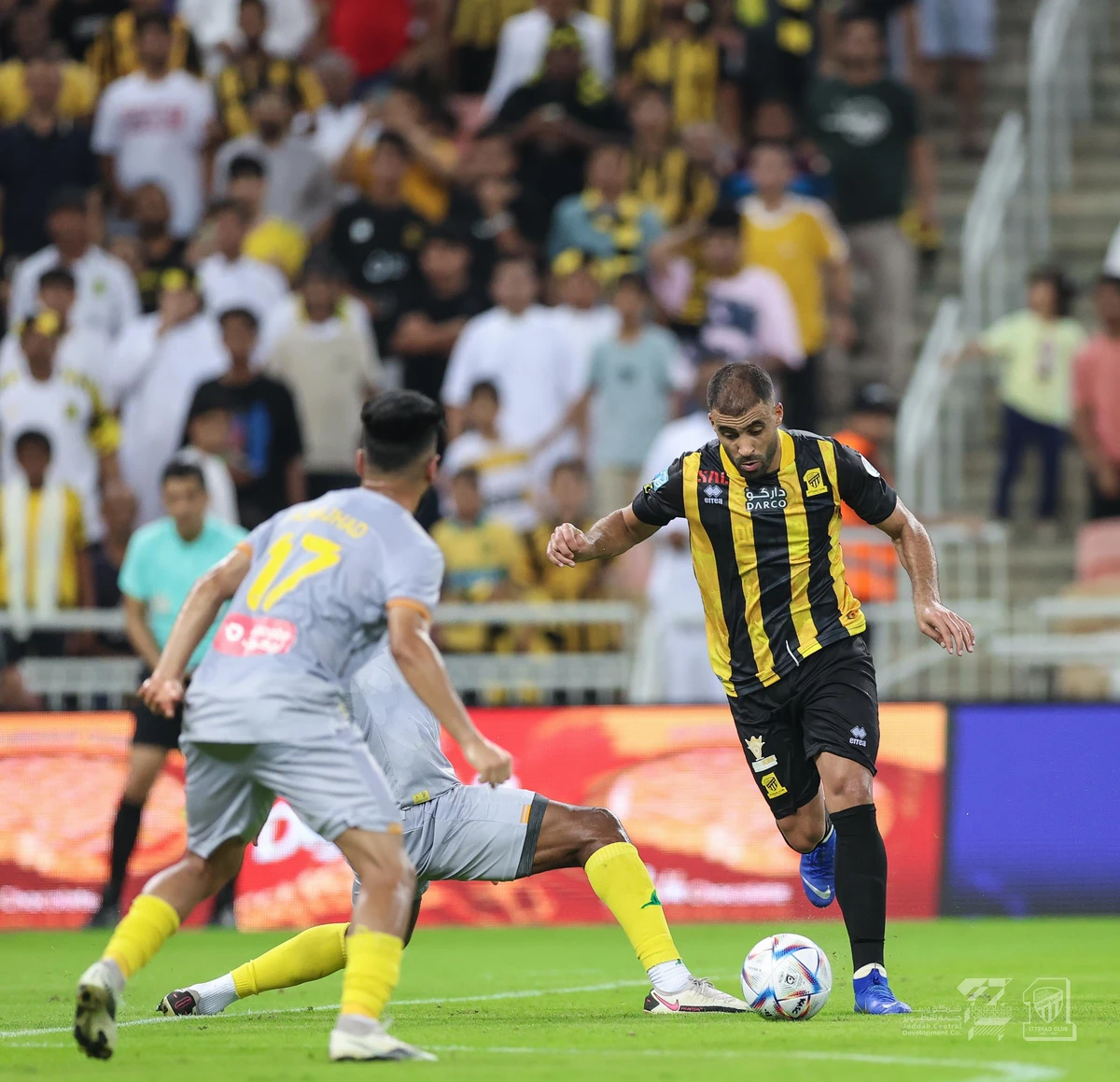 Abderrazak Hamdallah in action against Al-Khaleej. (Twitter/@ittihad)