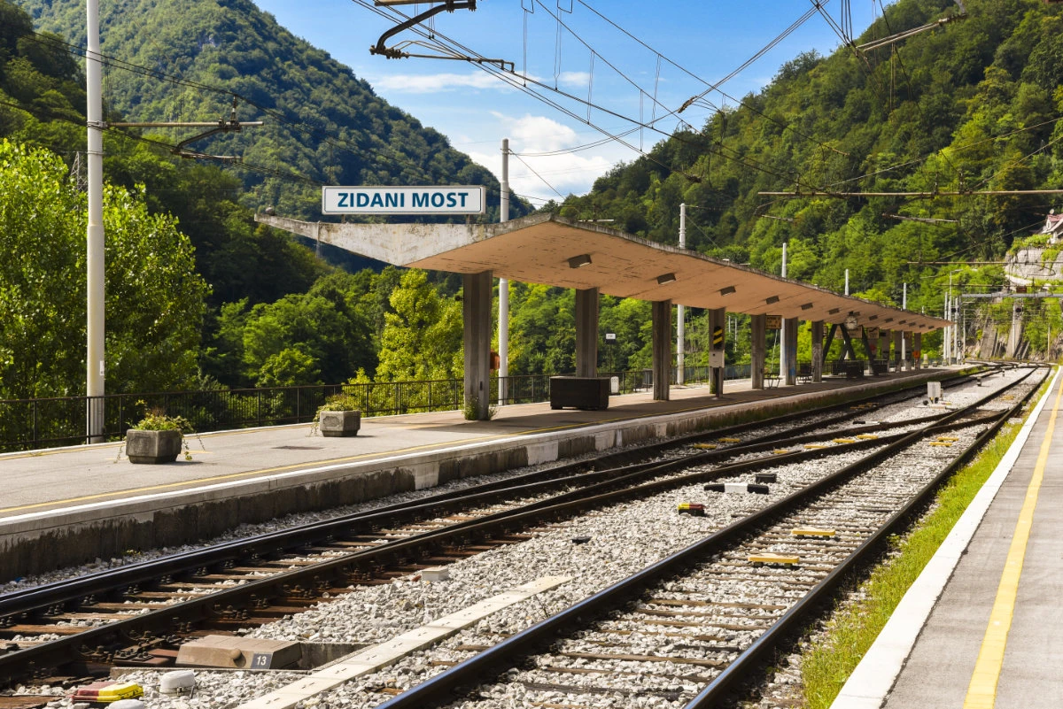 A view of Slovenia’s eastern town of Zidani Most, where a funeral snafu happened on Thursday, forcing the country's health minister to offer his resignation. (Shutterstock)